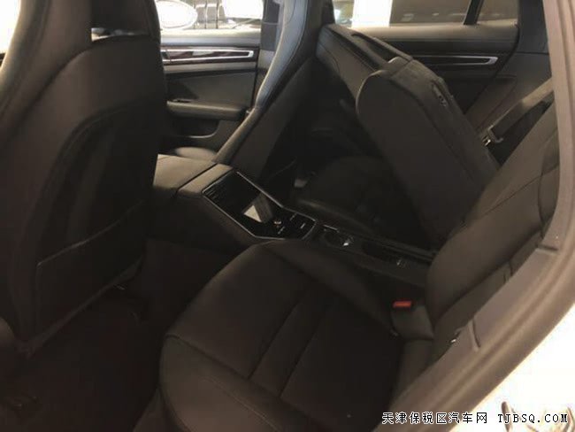 2018款保时捷Panamera4S加规版 平行进口尽享折扣