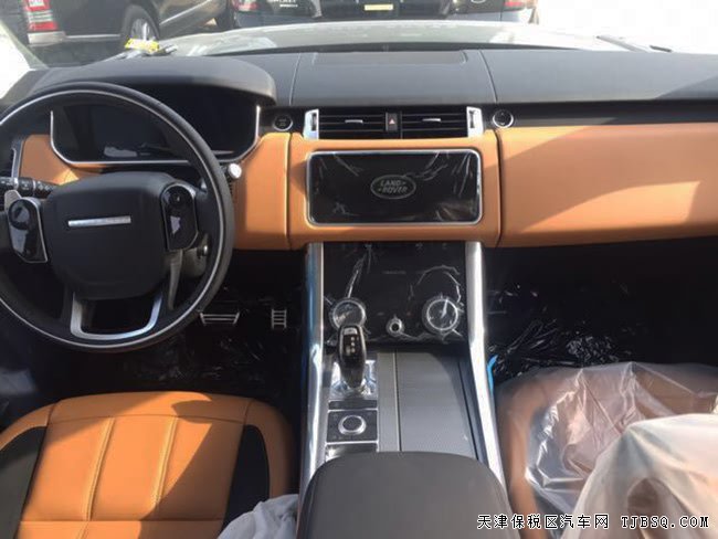 2018款路虎揽胜运动汽油版 全景/矩阵LED/21轮现车89万