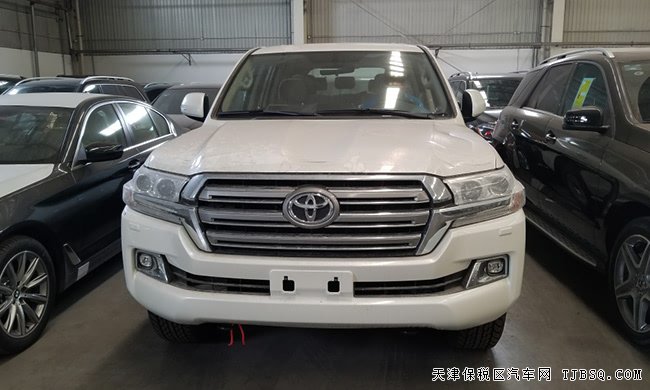 18款丰田酷路泽4500中东版柴油 17轮/大灯清洗现车89.5万