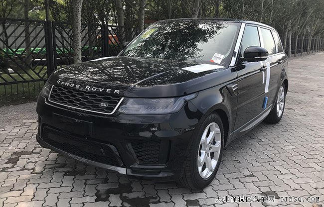 2018款路虎揽胜运动汽油版 全景/20轮/温莎真皮现车87万