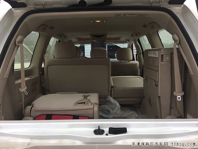 18款丰田酷路泽4500中东版 18轮/天窗/吸顶DVD现车94万