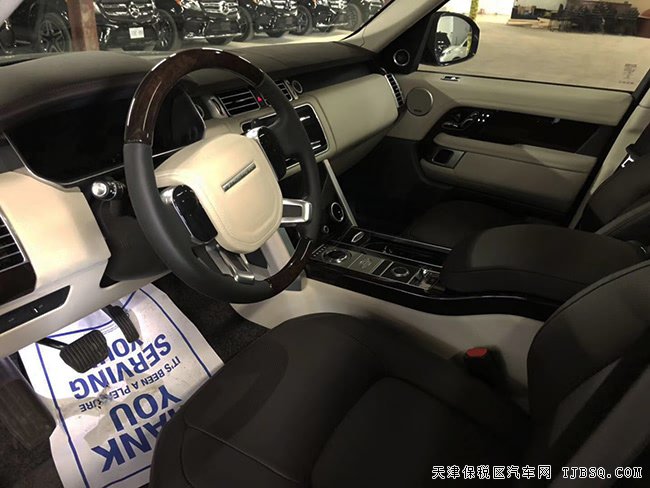 19款路虎揽胜3.0T行政加规版 HSE/驾辅/视觉包预订142万