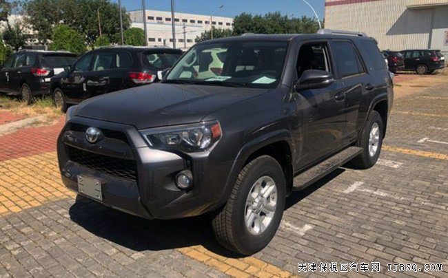 18款丰田超霸4.0L加规版 7座/天窗/17轮现车53.5万优购