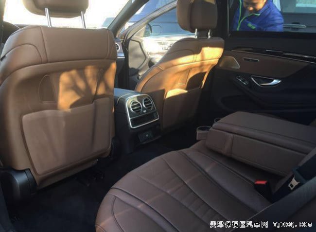 2018款奔驰S560四驱长轴版 AMG包/全景/豪华包现车159万