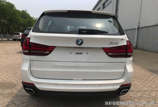 2018款宝马X5中东版 全景天窗/18轮/液晶仪表现车61.8万