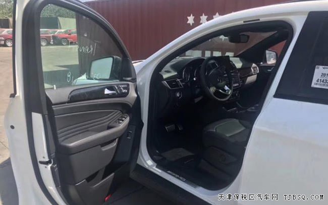 2018款奔驰GLE43AMG加规版 Coupe型现车优惠酬宾