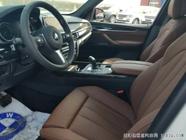 2018款宝马X5M加规版 大豪华包/M包/全景天窗现车81.5万