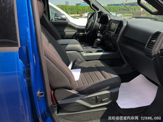 2018款福特F150加规版 双天窗/XLT限量包/302A现车48万