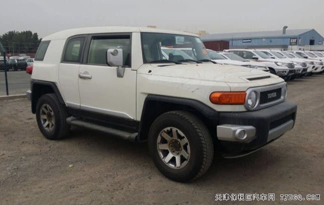2018款丰田FJ酷路泽4.0L中东版 17轮/后挂备胎现车50万