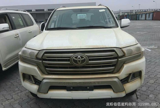 18款丰田酷路泽4000中东版 18轮/天窗/吸顶DVD现车70万