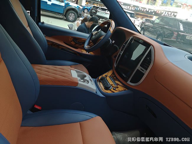 18款奔驰Metris美规版 后娱/17轮/航空座椅现车65万优选