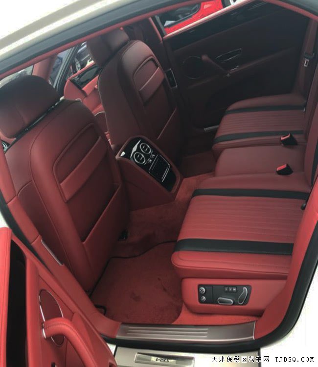 18款宾利飞驰V8S欧规版 天窗/舒适包/21熏黑轮现车266万