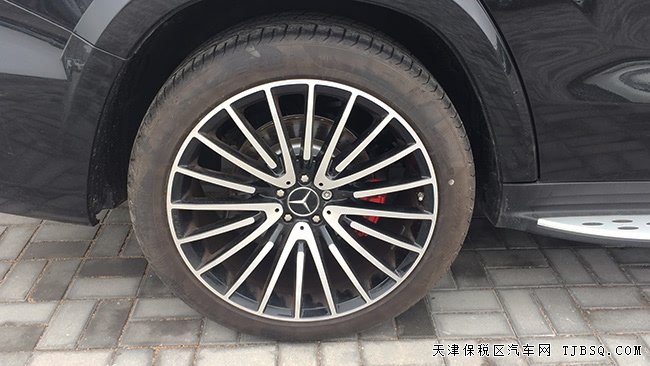 17款奔驰GLS63AMG加规版 BO音响/22轮/豪华包现车240万