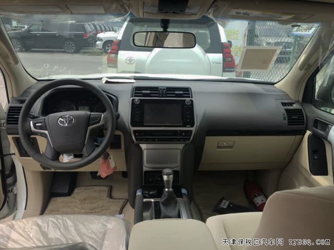 2018款丰田普拉多2700中东版 17轮/外挂/冰箱现车45.1万