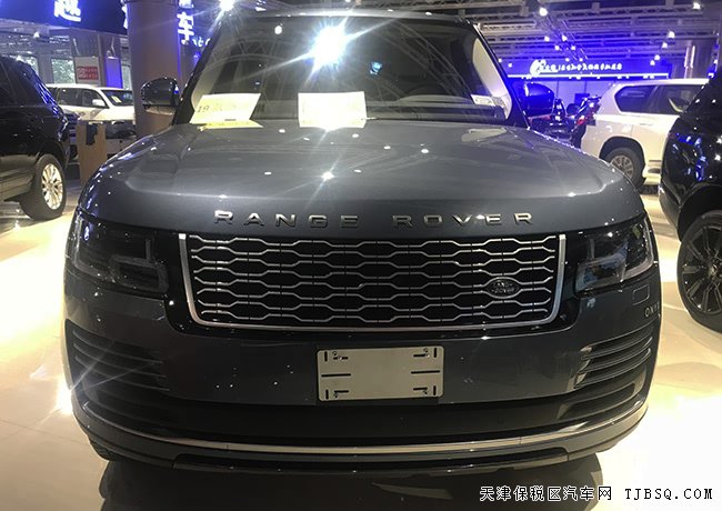 2019款路虎揽胜3.0T行政美规版 驾驶包/21轮现车136.5万