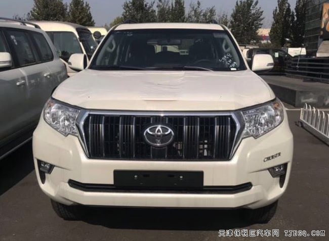 18款丰田霸道2700中东版 9气囊/天窗/17铝轮现车46.5万