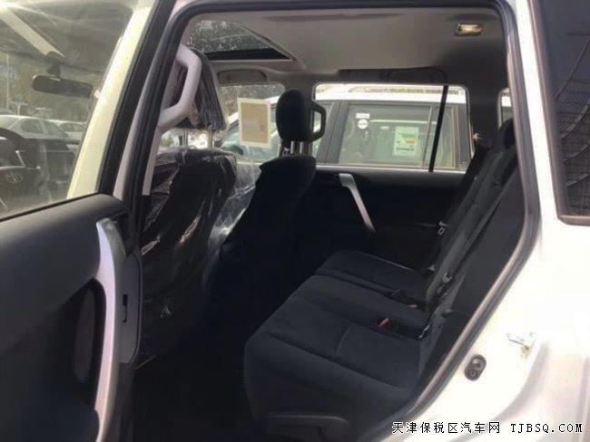 18款丰田霸道2700中东版 9气囊/天窗/17铝轮现车46.5万