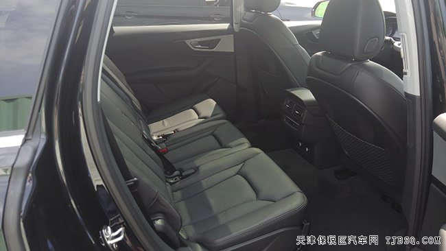 2018款奥迪Q7加拿大版 全景天窗/19轮/手写板现车63.6万