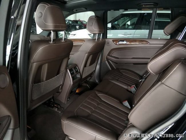 2018款奔驰GLS450美规版3.0T 保税区现车劲惠专享