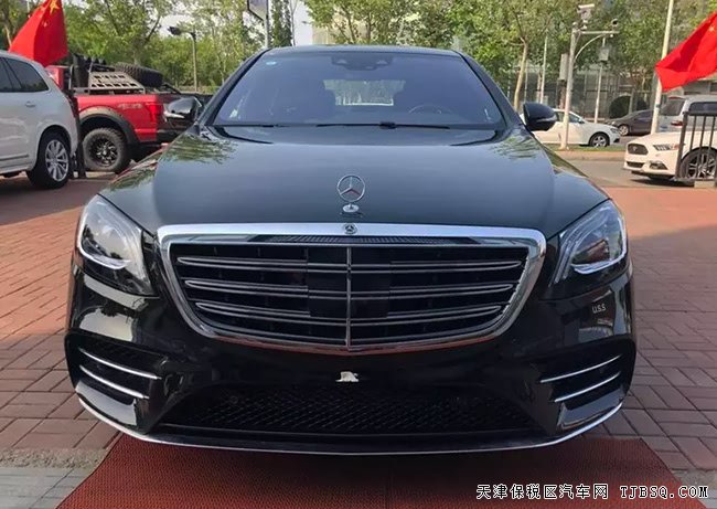 2018款奔驰S560加规版 智能包/运动包/豪华包现车153万