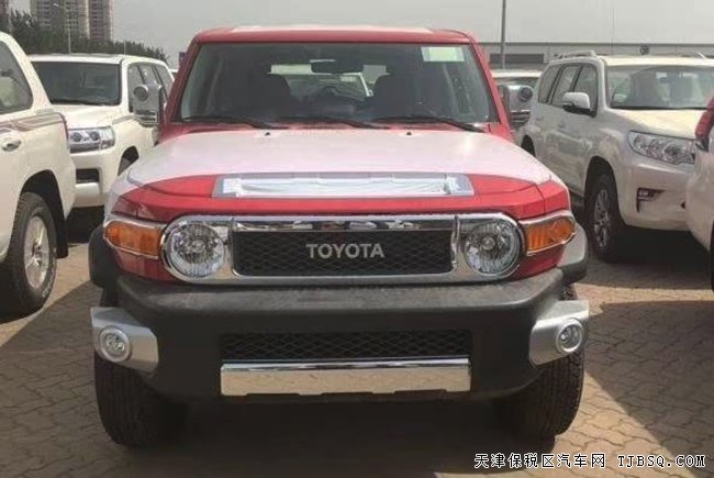 2018款丰田FJ酷路泽4.0L中东版 后挂备胎/17轮现车49万