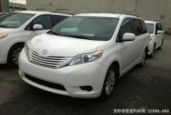 17款丰田塞纳3.5L四驱LE版 18轮/8座/电动门现车50.3万