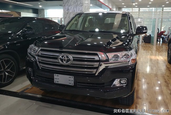 2018款丰田酷路泽4500中东版 柴油现车优惠尊享