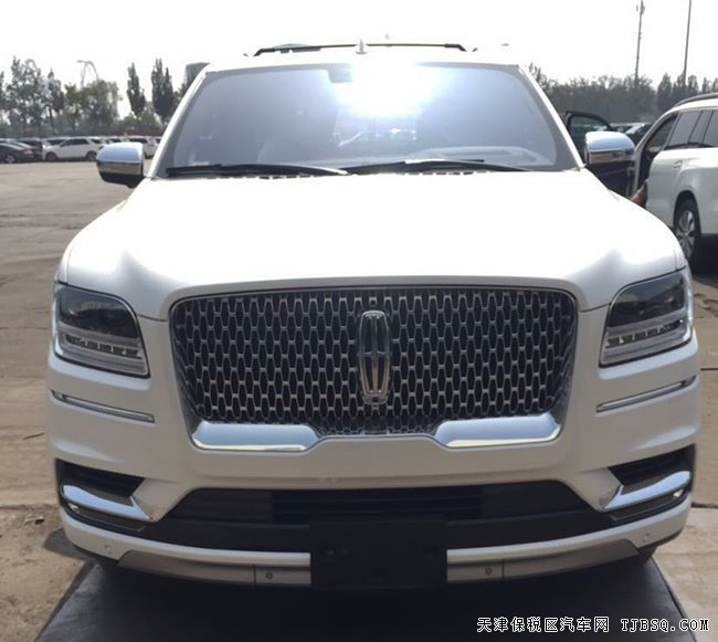 2018款林肯领航员3.5T美规版 豪华7座SUV乐享折扣