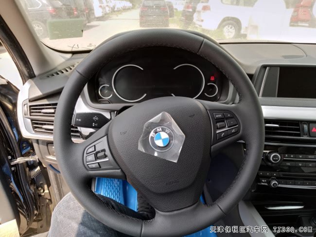 平行进口车18款宝马X5中东版 全景天窗/18轮现车61万购