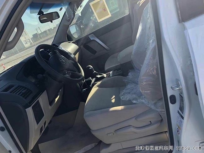 2018款丰田普拉多4000中东版 9气囊/18轮/天窗现车59万