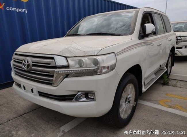 18款丰田兰德酷路泽4600中东版 18轮/天窗/7座现车83万