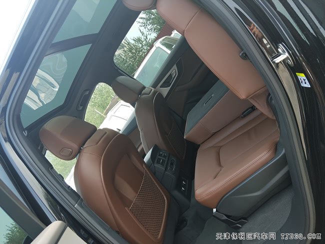 2018款奥迪Q7加规版7座SUV 全景天窗/手写板现车63.8万