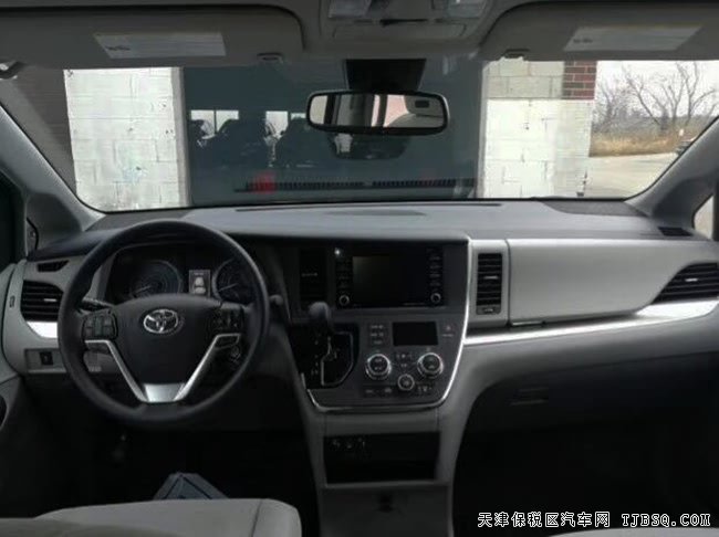18款丰田塞纳3.5L四驱版 双电动门/雷测/18轮现车53.5万