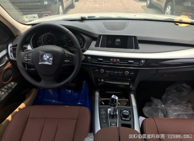 2018款宝马X5中东版 全景天窗/18轮/液晶仪表现车63万