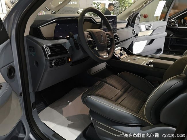 2018款林肯领航员3.5T美规版 平行进口现车优惠专享