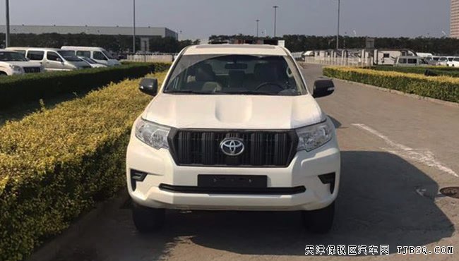2019款丰田普拉多2700中东版 七座/天窗/冰箱现车44.9万