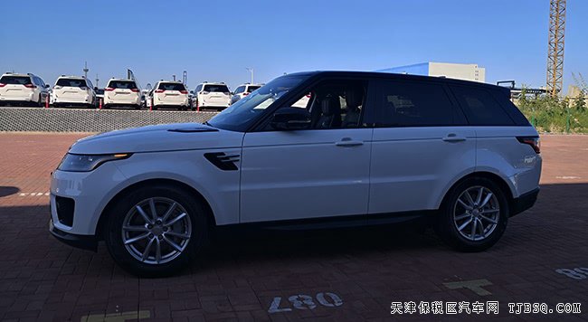 18款路虎揽胜运动汽油版 全景/视觉包/黑撞顶现车88.5万