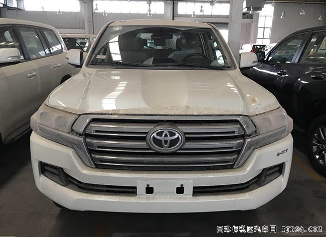 18款丰田酷路泽4600中东版 17轮/七座/智能卡现车77.8万