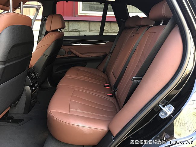 平行进口车宝马X5M加规版 18款3.0T现车绚丽来袭