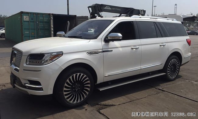 18款林肯领航员3.5T美规版 800A/科技包/22轮现车169万