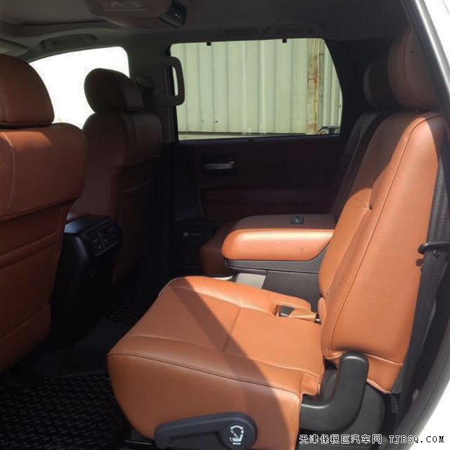 2018款丰田红杉5700四驱加规版 7座/20轮/雷测现车94万