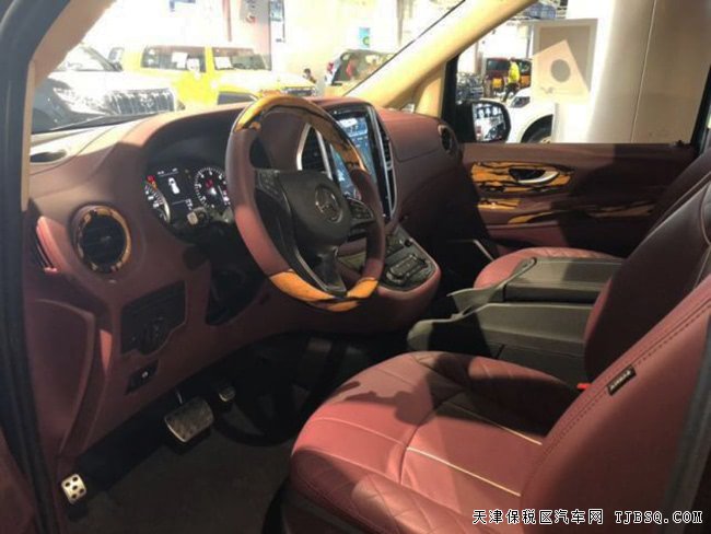 2018款丰田塞纳3.5L四驱版 七座/后娱/航空座椅现车61万