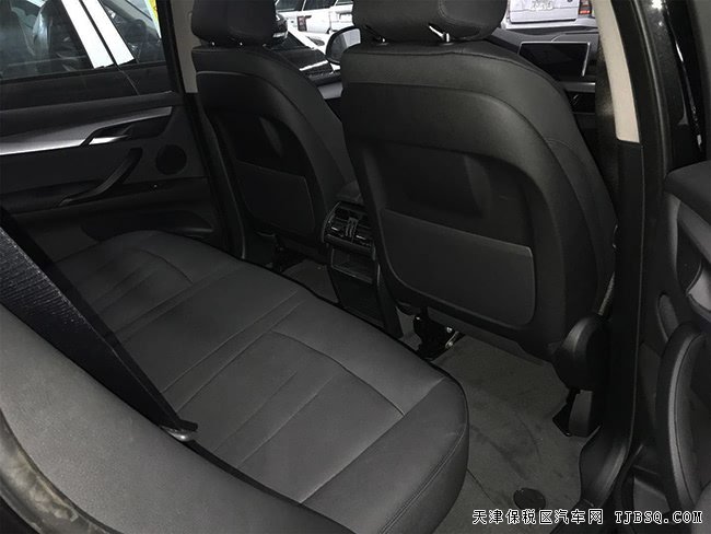 平行进口车18款宝马X5中东版 18轮/全景天窗现车60.5万
