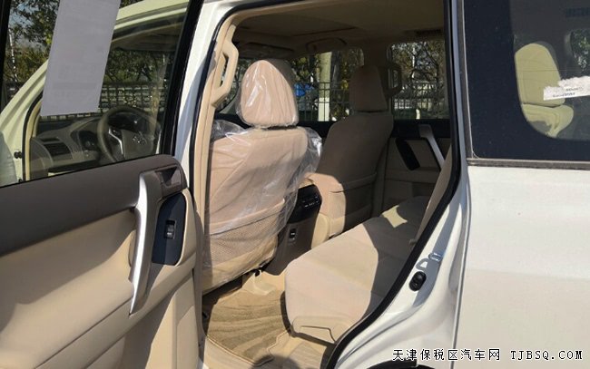 2019款丰田普拉多2700中东版 9气囊/航踏/天窗现车46万