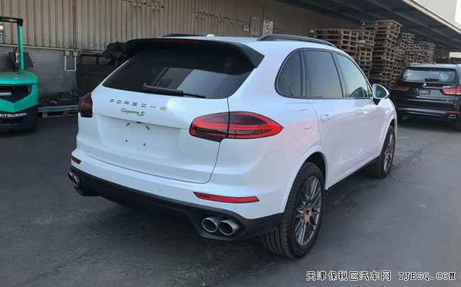 2018款保时捷卡宴3.0T汽油版 经典运动SUV优惠购