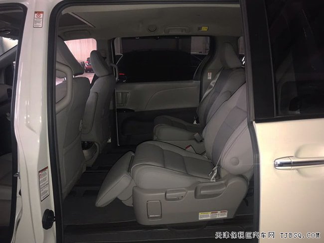 18款丰田塞纳3.5L两驱XLE版 天窗/真皮/18轮现车54.5万
