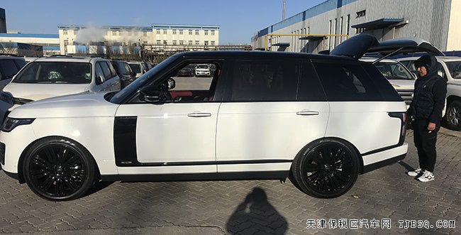 2019款路虎揽胜3.0T柴油创世加长版 22轮/雷测现车163万