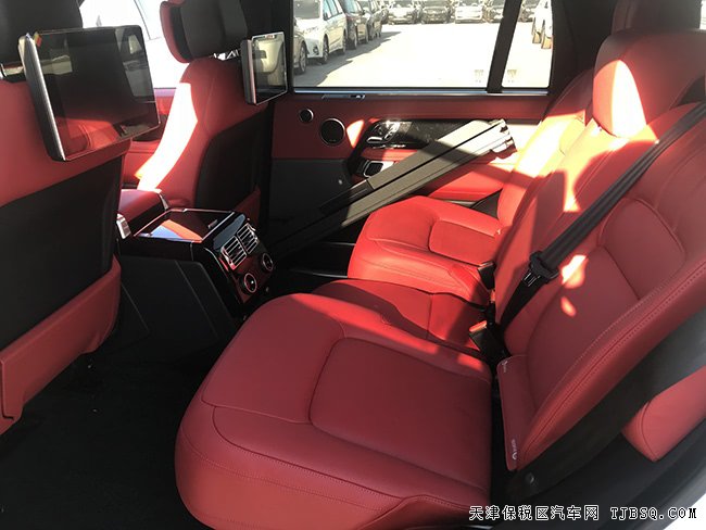 2019款路虎揽胜3.0T柴油创世加长版 22轮/雷测现车163万