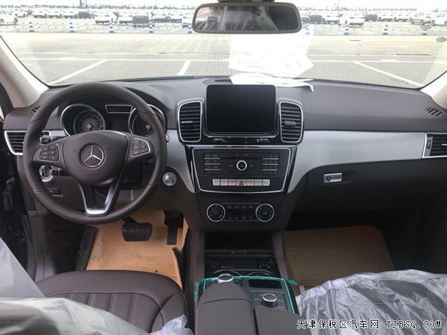18款奔驰GLE400中东版 全景天窗/19轮/LED大灯现车78万
