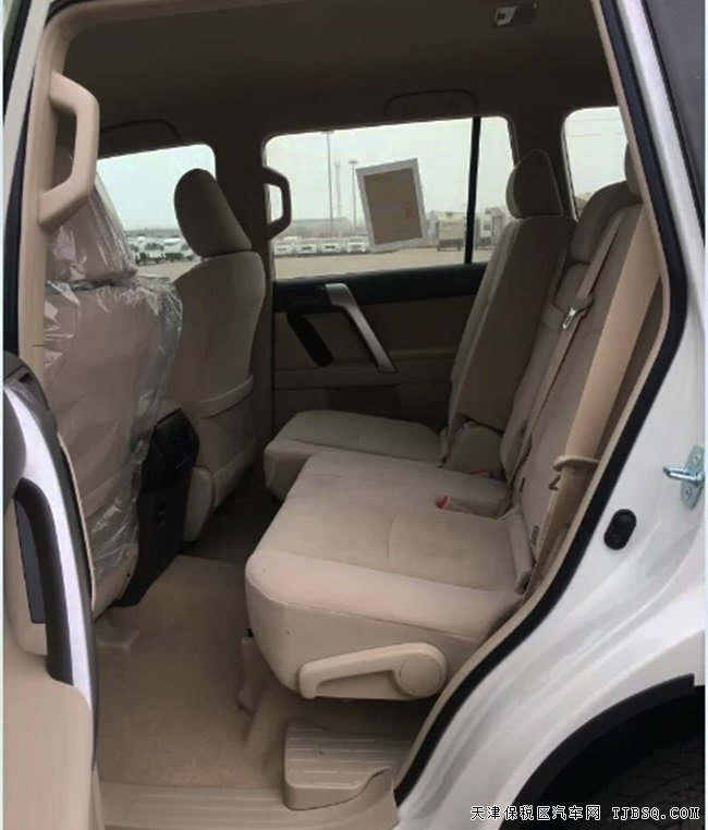 2018款丰田普拉多2700中东版 17轮/7座/底挂现车42.5万